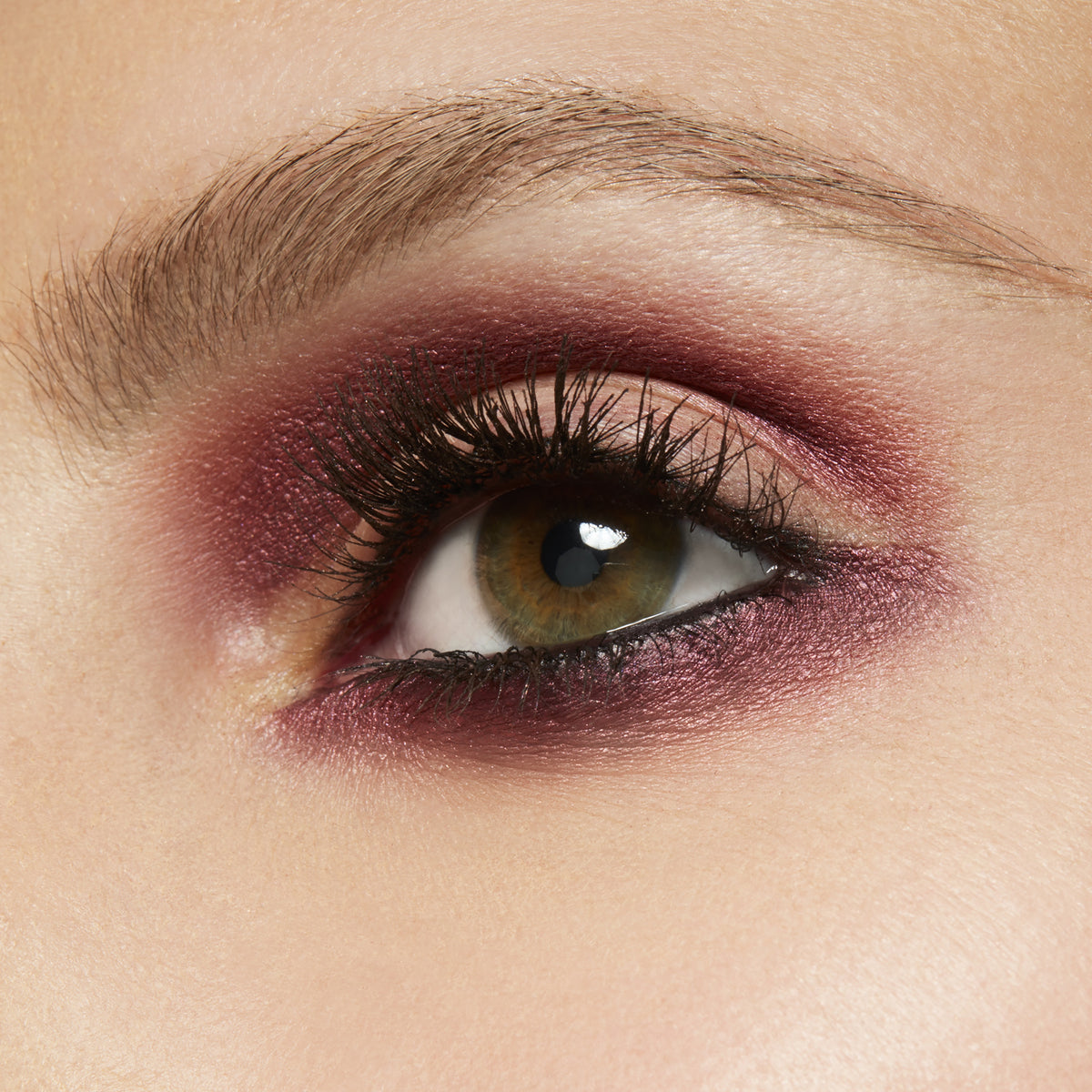Eyeshadow, 1.5 g, Cranberry, Model, light
