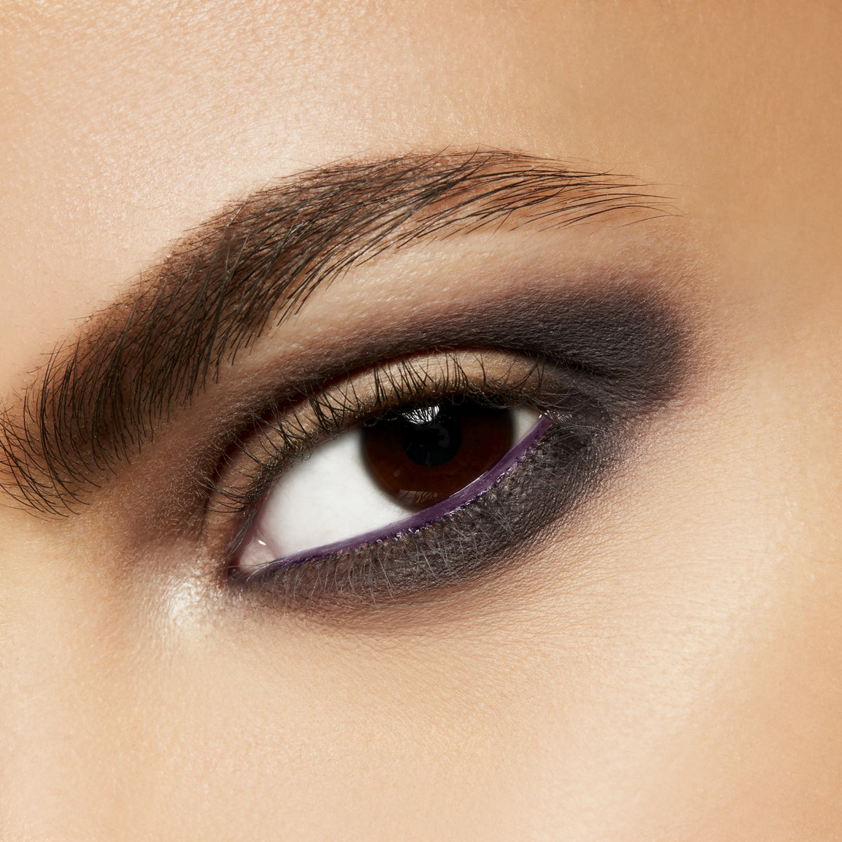 Eyeshadow, 1.5 g, Scene, Model, medium