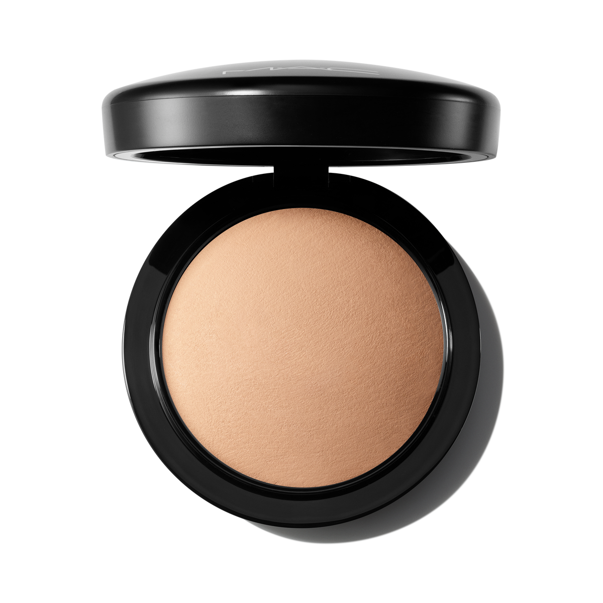 Mineralize Skinfinish Natural, 10.0 g, Medium Tan, Product Shot