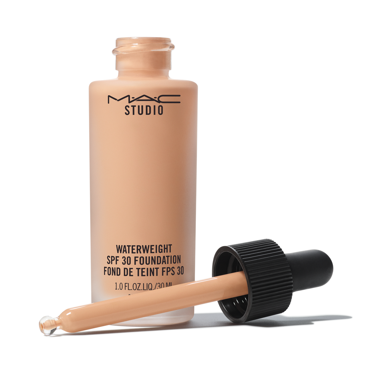 Studio Waterweight SPF 30 Foundation, 30.0 ml, NC37, Product Shot