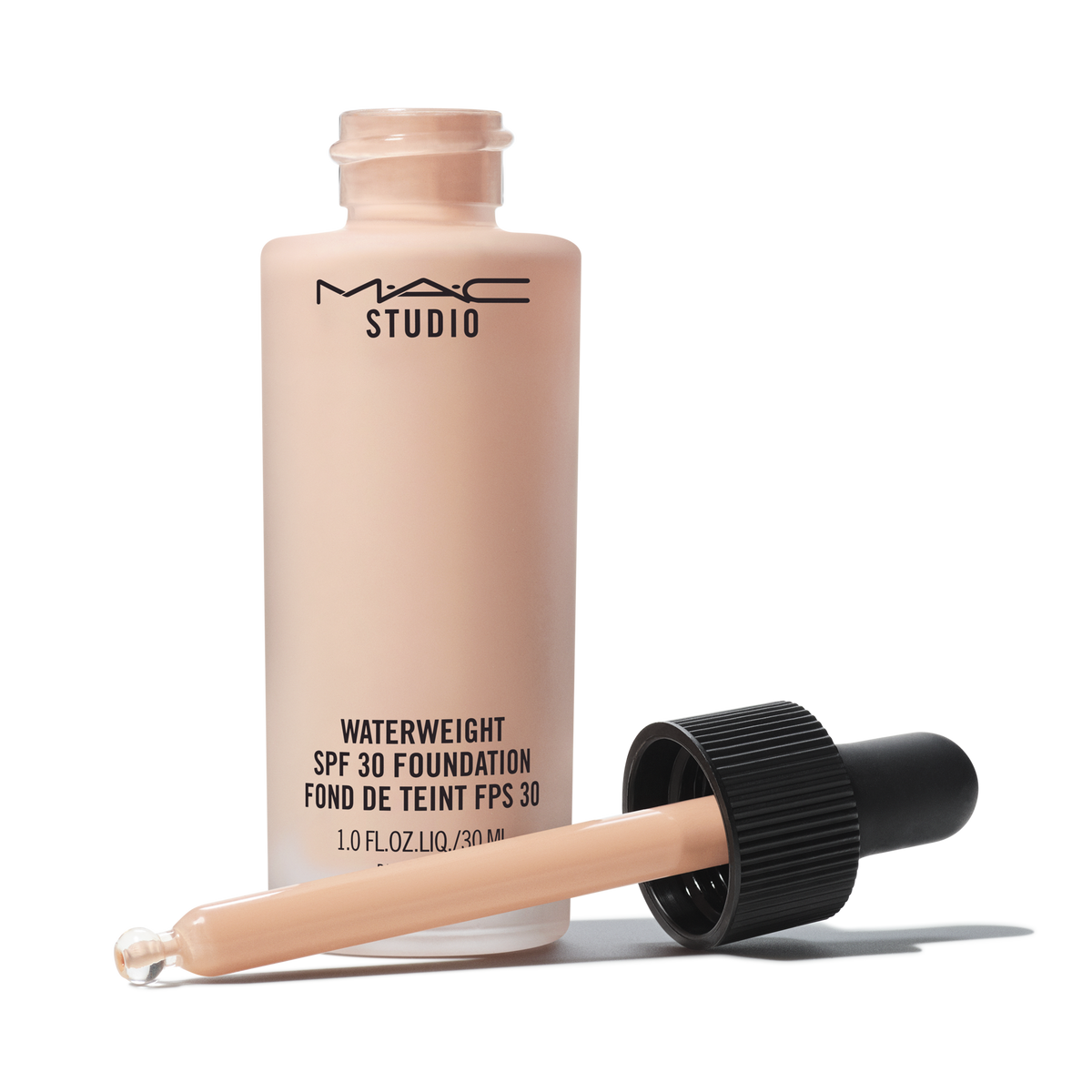Studio Waterweight SPF 30 Foundation, 30.0 ml, NW20, Product Shot
