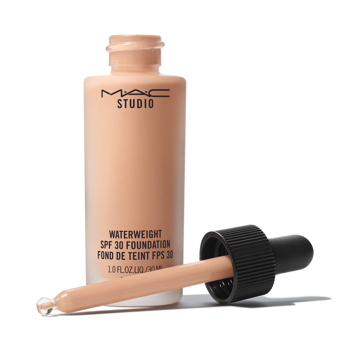 Studio Waterweight SPF 30 Foundation, 30.0 ml, NW22, Product Shot
