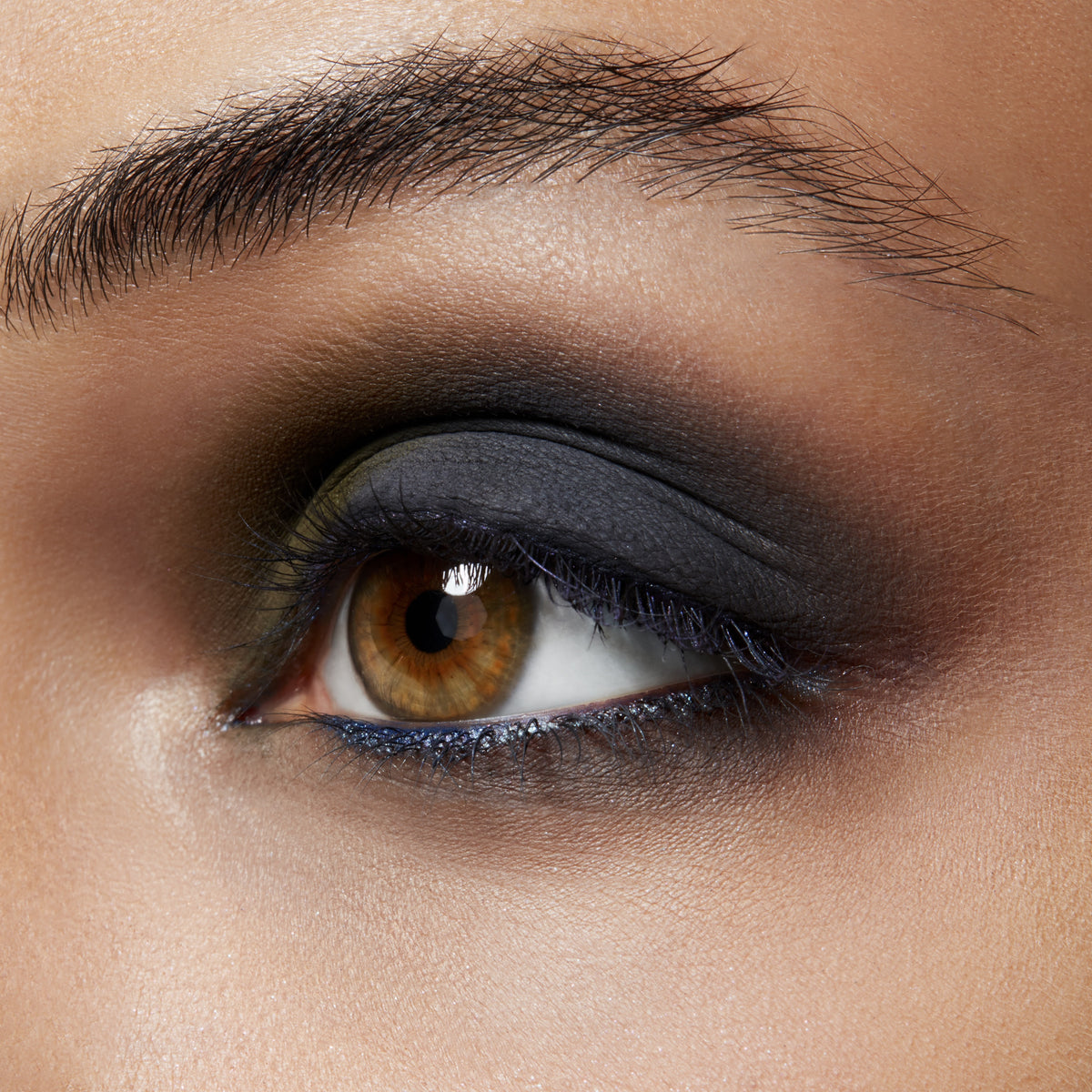 Eyeshadow, 1.5 g, Greystone, Model, medium