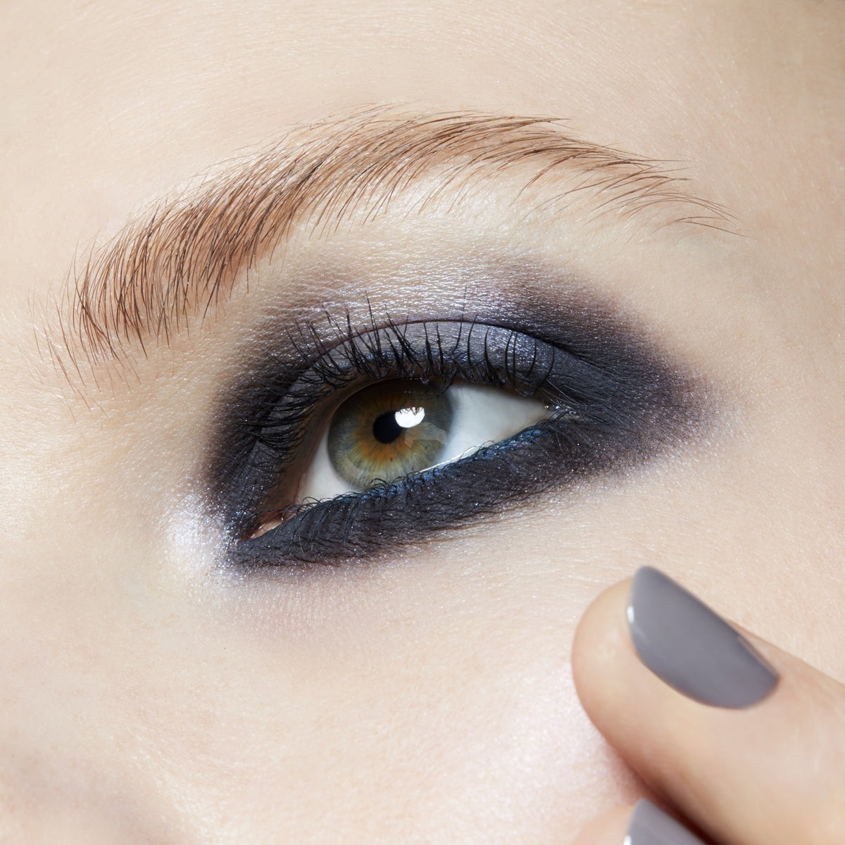 Eyeshadow, 1.5 g, Greystone, Model, light