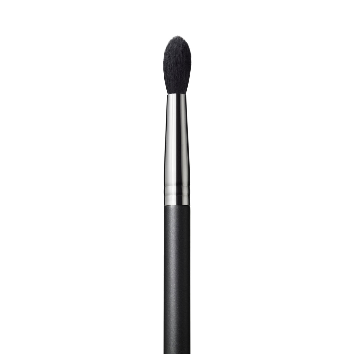 240S Large Tapered Blending Brush, Product Shot