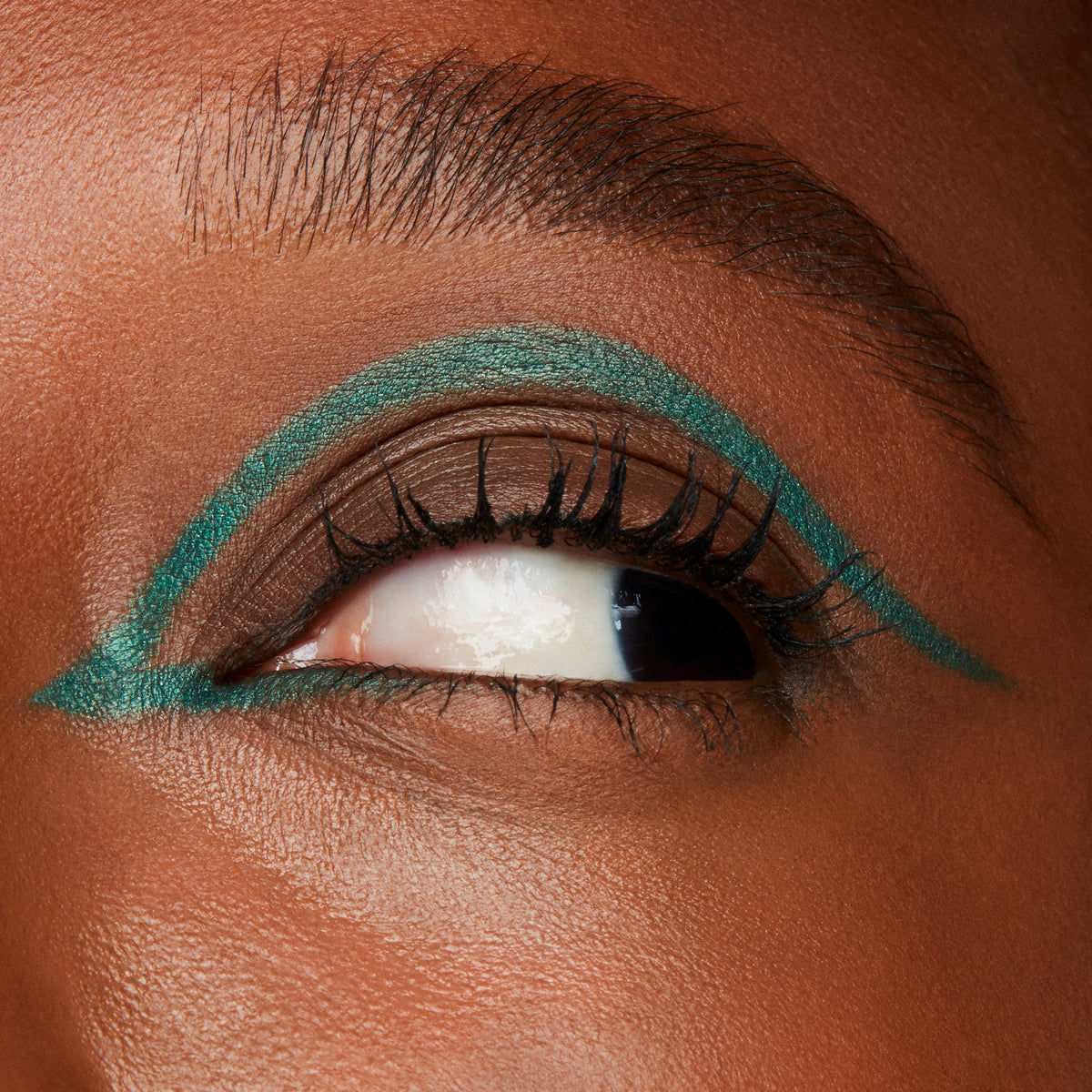 Colour Excess Gel Pencil Eyeliner, 0.35 g, Pool Shark, Model, deep