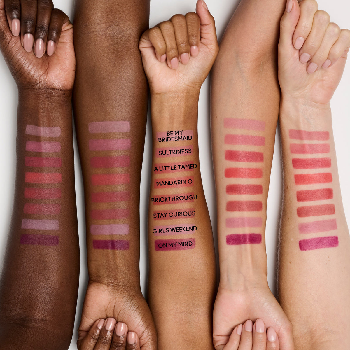 Powder Kiss Hazy Matte Lipstick, 3.5 g, Be My Bridesmaid, Model