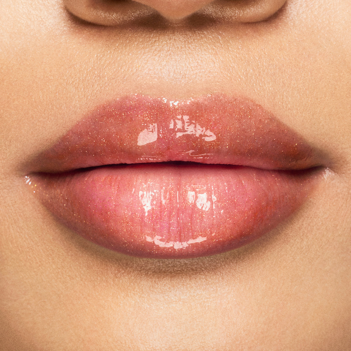 Lipglass Air Non-Sticky Gloss / Gift M·A·C, 5.0 ml, Snowkissed, Model, medium