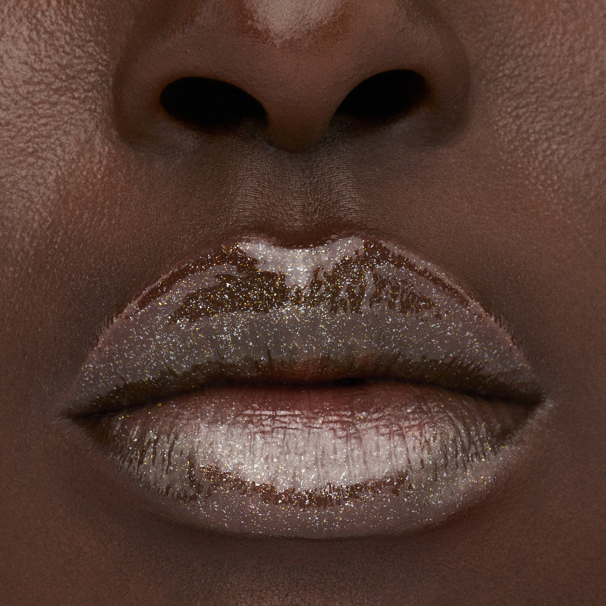 Lipglass Air Non-Sticky Gloss / Gift M·A·C, 5.0 ml, Snowkissed, Model, deep