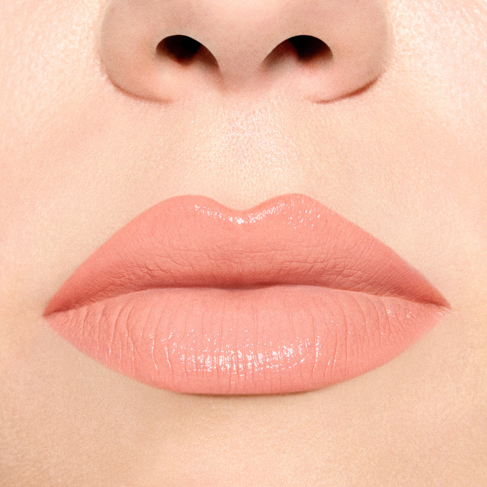 M·A·Cximal Sleek Satin Lipstick / Gift M·A·C, 3.5 g, Naughty Nude, Model, light
