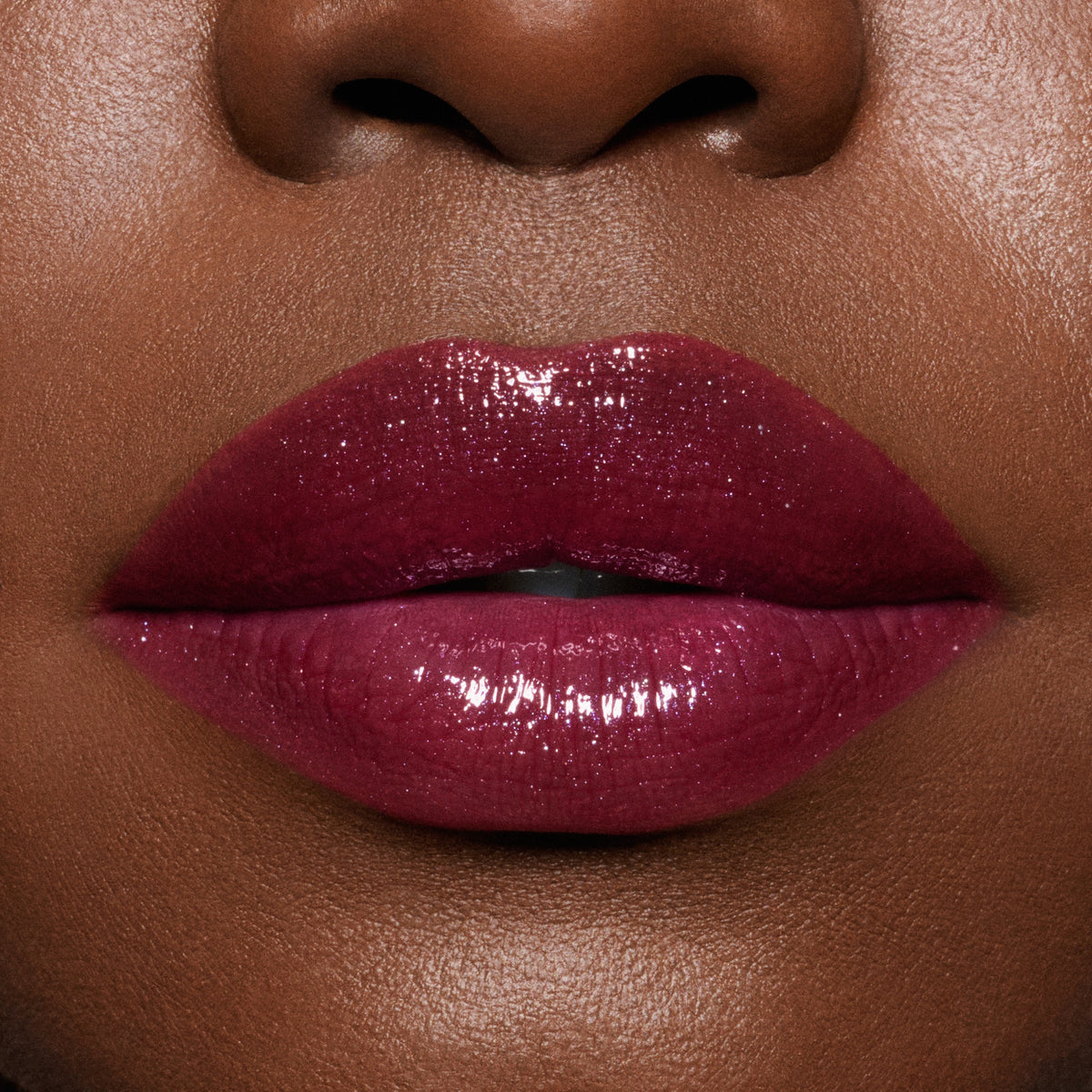 Festive Affair Lipglass Air Trio, Model, deep