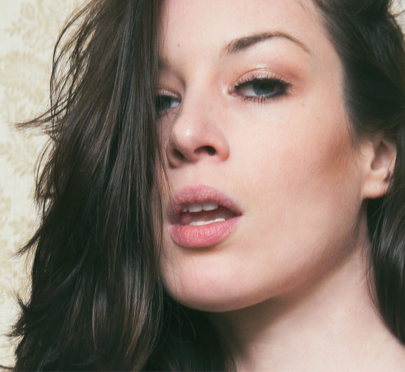 sexual woman Girls showing their movies earth, mature, sexy