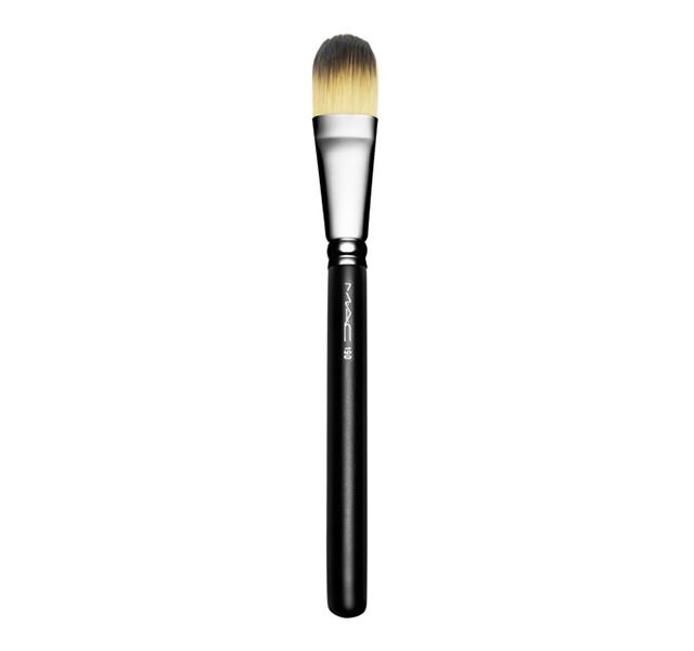 190 Foundation Brush
