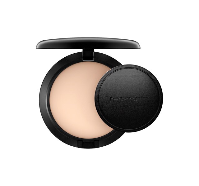 Studio Careblend/Pressed Powder