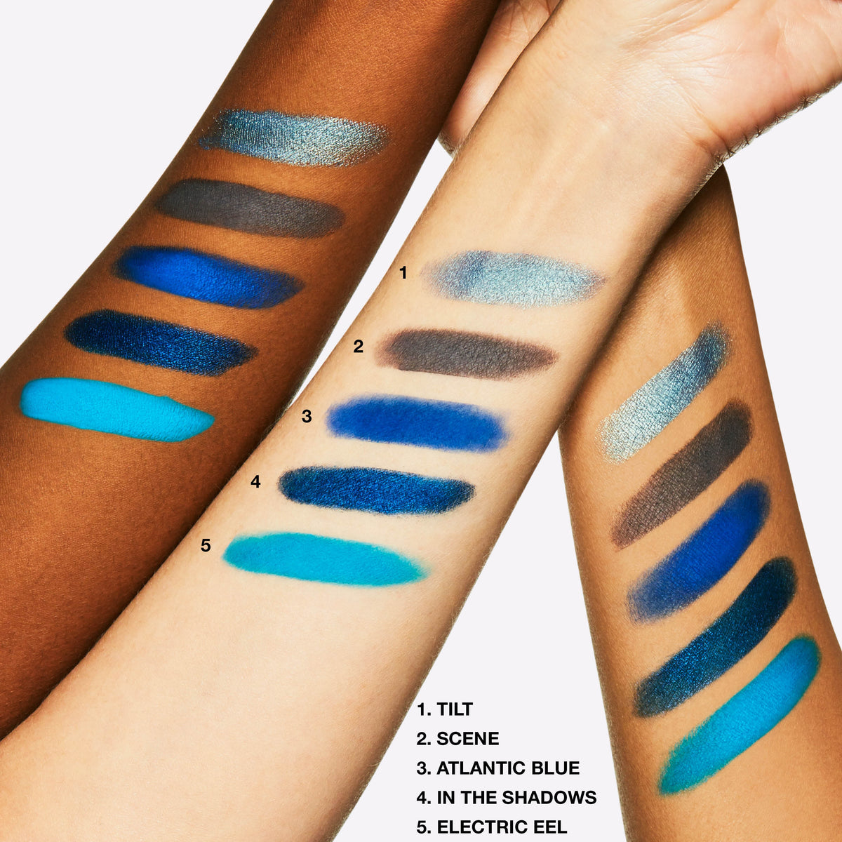 Eyeshadow, 1.5 g, Tilt, Model