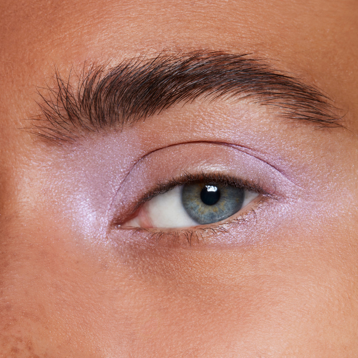 Extra Dimension Eyeshadow, 1.3 g, Ready to Party, Model, medium