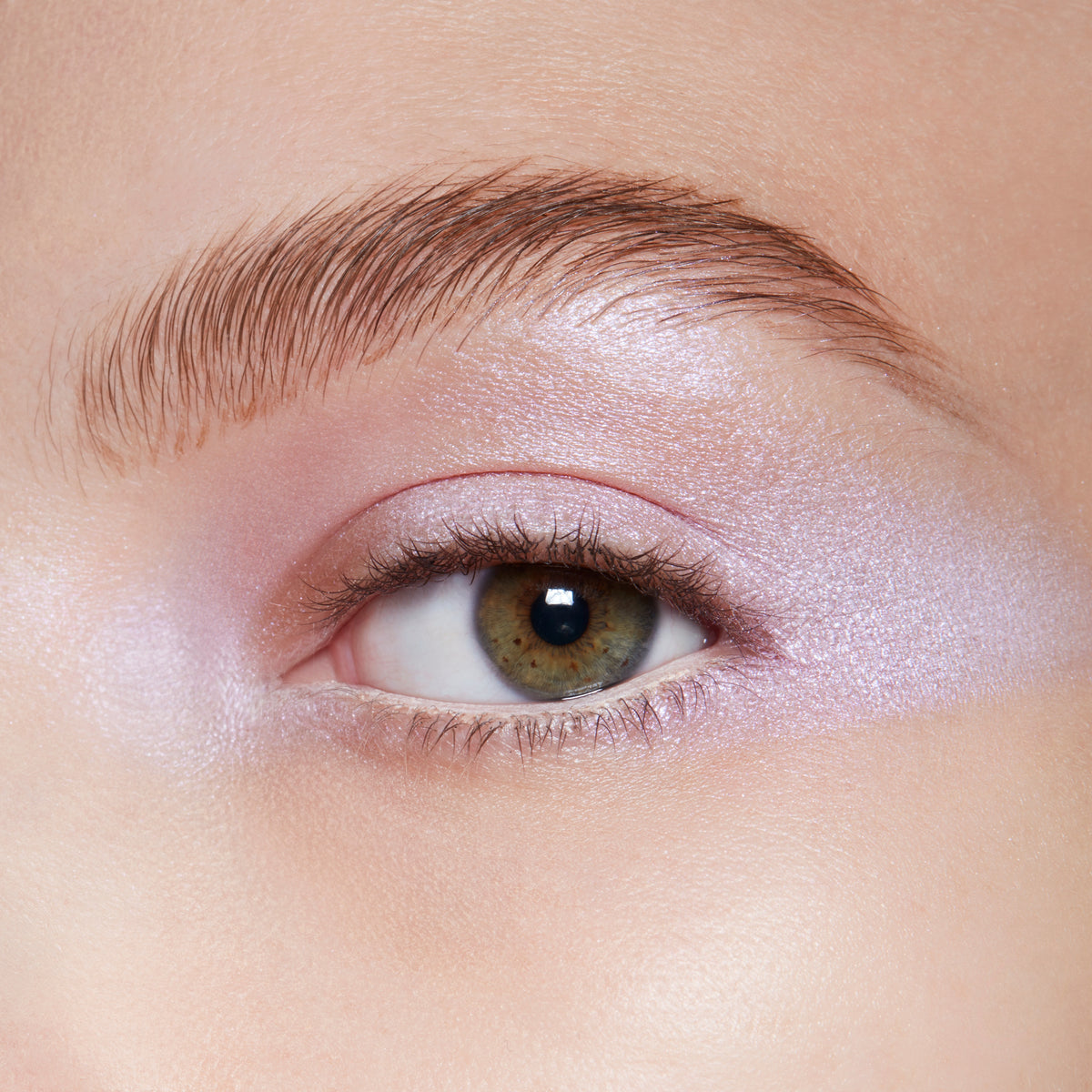 Extra Dimension Eyeshadow, 1.3 g, Ready to Party, Model, light