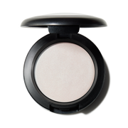 Cream Colour Base, 3.2 g, Luna, Product Shot