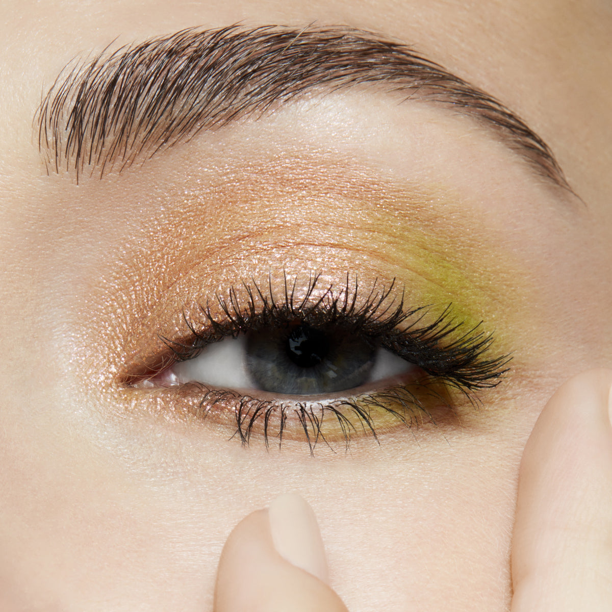 Eyeshadow, 1.5 g, Tutu Good, Model, light