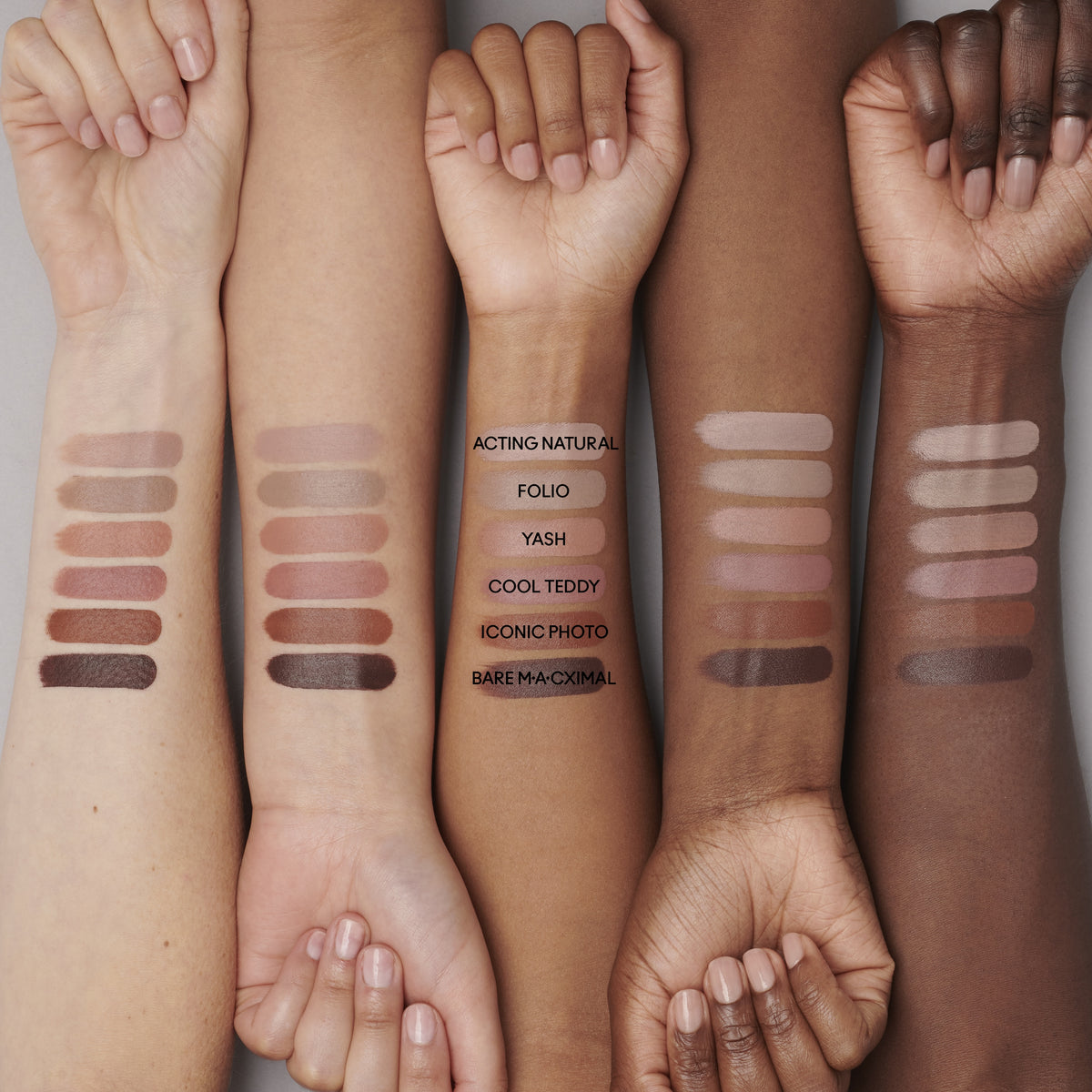 M·A·Cximal SILKY MATTE LIPSTICK, 3.5 g, Cool Teddy, Model