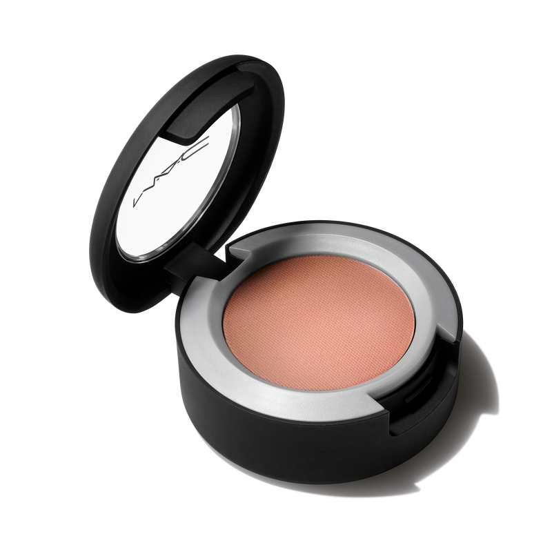 Powder Kiss Soft Matte Eyeshadow - What Clout!