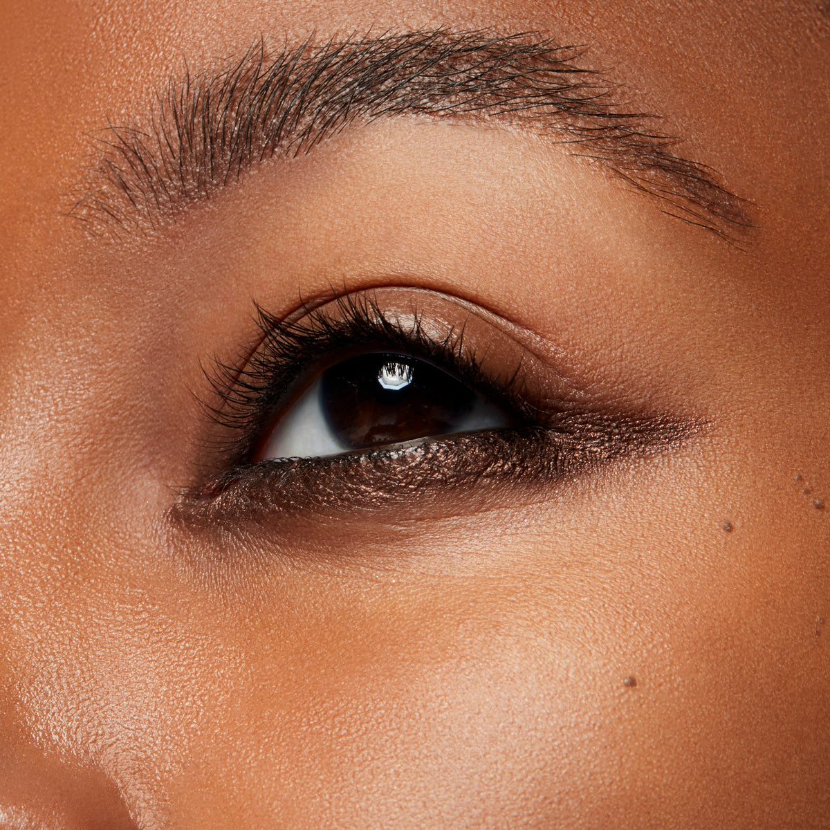 Colour Excess Gel Pencil Eyeliner, 0.35 g, Skip The Waitlist, Model, medium
