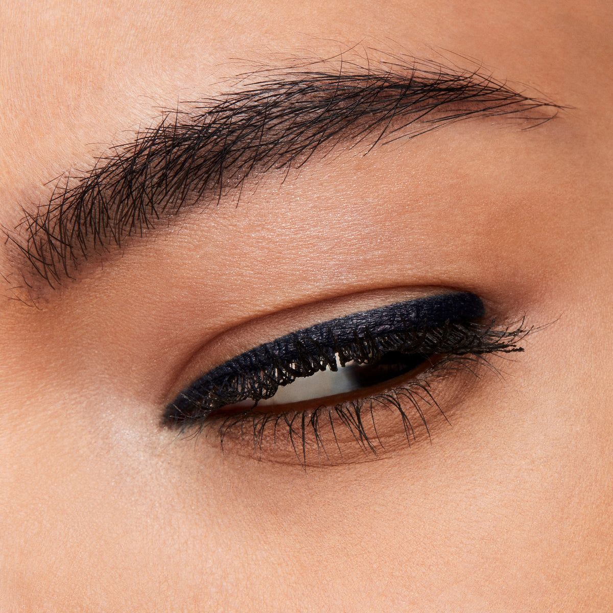Colour Excess Gel Pencil Eyeliner, 0.35 g, Stay The Night, Model, medium