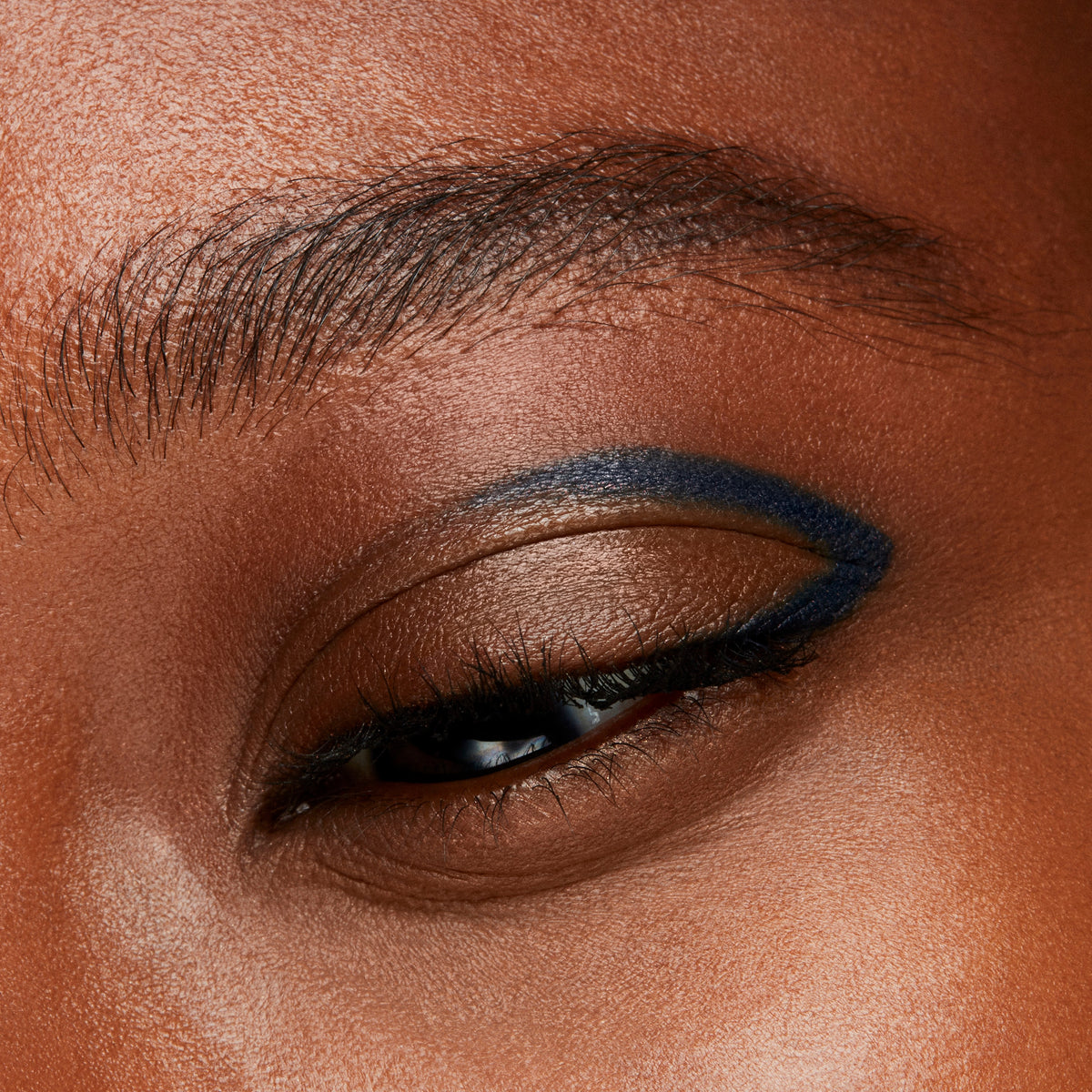 Colour Excess Gel Pencil Eyeliner, 0.35 g, Stay The Night, Model, deep