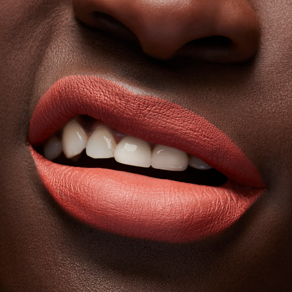 M·A·C Locked Kiss Ink™ 24HR Lipcolour, 4.0 ml, Emphatic, Model, deep