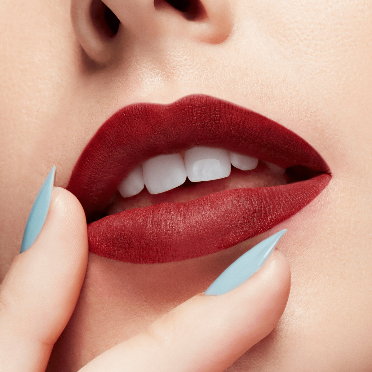 M·A·C Locked Kiss Ink™ 24HR Lipcolour, 4.0 ml, Poncy, Model, light