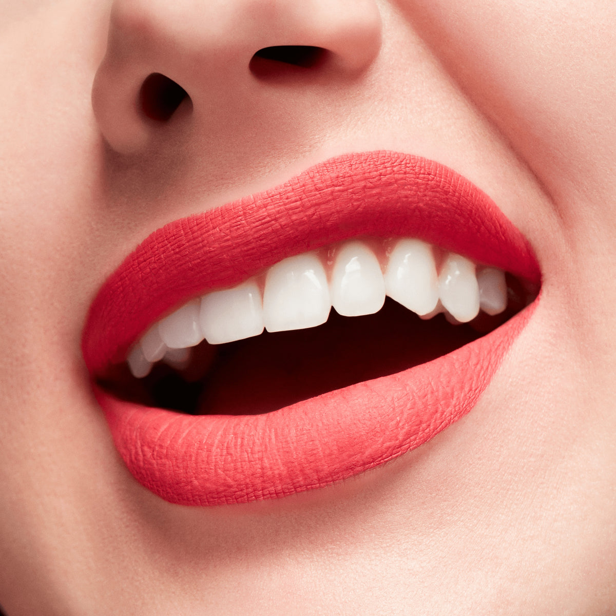 M·A·C Locked Kiss Ink™ 24HR Lipcolour, 4.0 ml, Gracious, Model, light