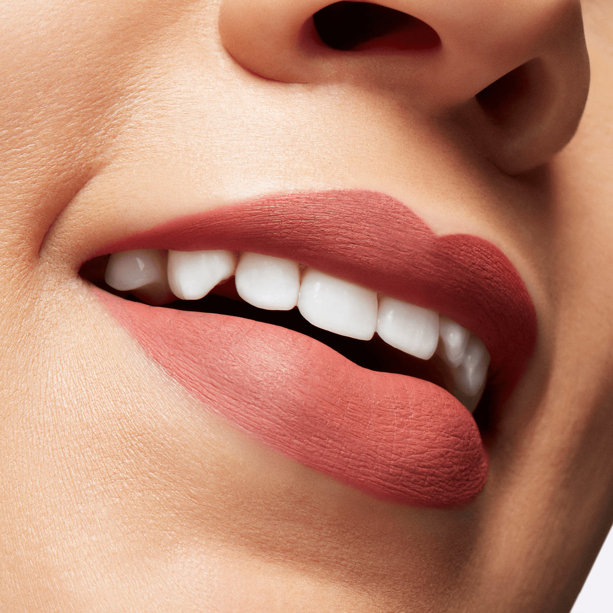 M·A·C Locked Kiss Ink™ 24HR Lipcolour, 4.0 ml, blushing, Model, medium