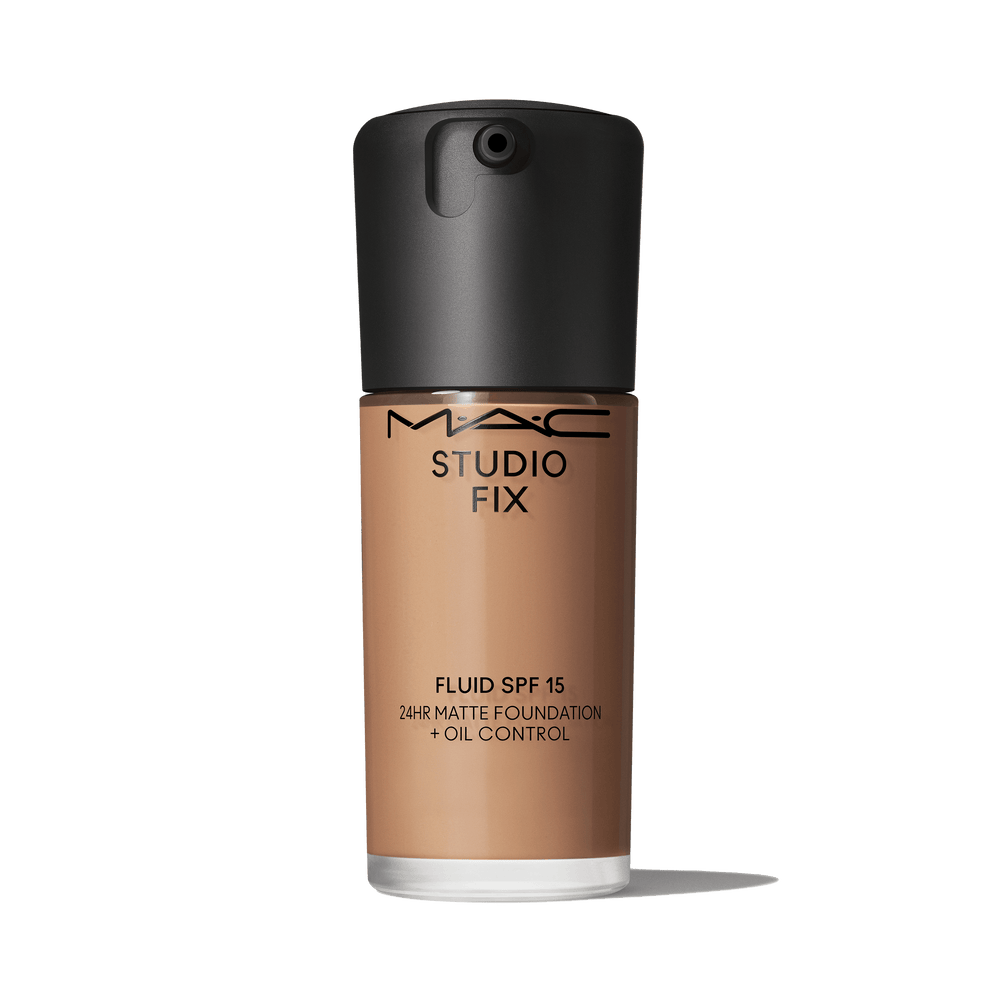 Studio Fix Fluid SPF 15 Foundation, 30.0 ml, NW30, Product Shot