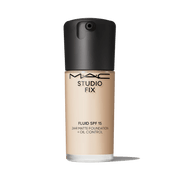 Studio Fix Fluid SPF 15 Foundation, 30.0 ml, NC5, Product Shot