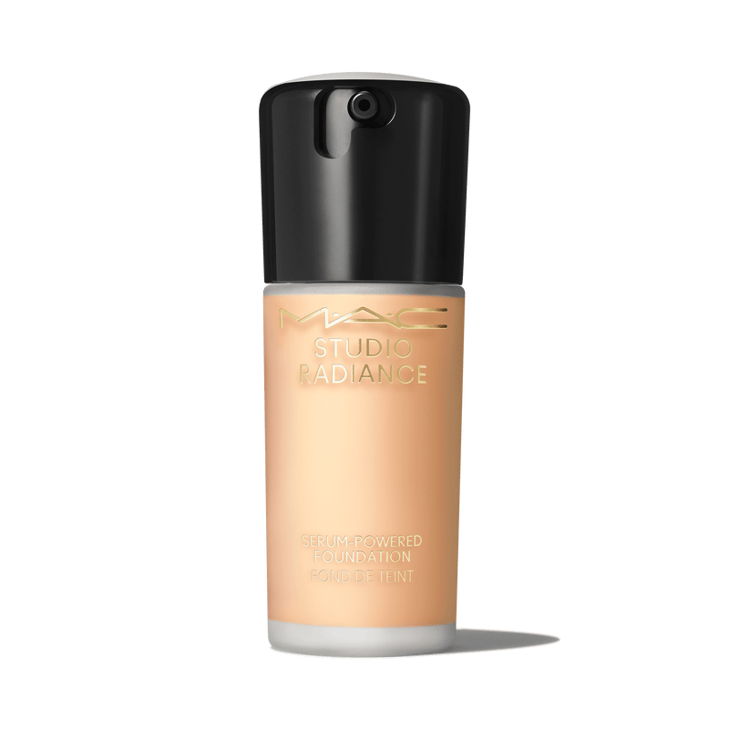 Studio Radiance Serum-Powered™ Foundation - NC16