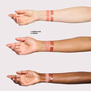 Mini M·A·C Nudes Lip Combo, Model