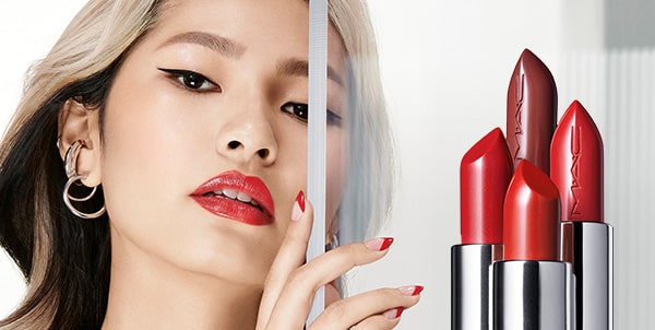 Lustreglass Lipstick