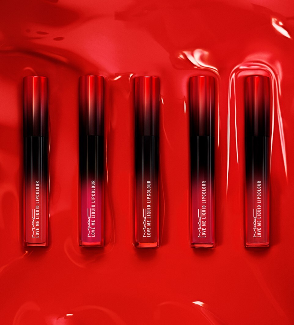 Love me liquid lipcolour. Mac love me liquid lipcolour жидкая губная помада. Mac love me liquid lipcolour adore me. Mac love me жидкая помада. Mac love me liquid lipcolour.