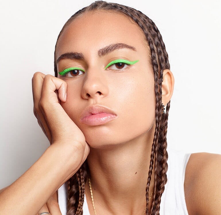 Neon Green Eyeliner Look 