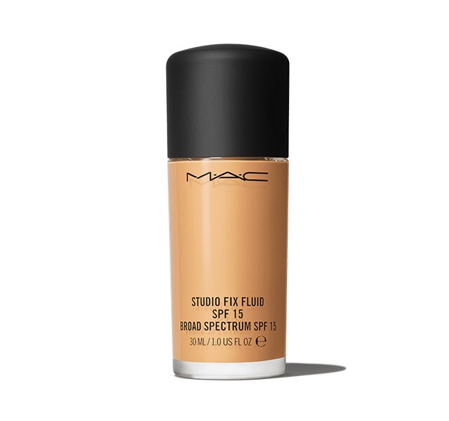 Mac Cosmetics Uk Studio Fix Fluid Spf 15 Foundation In Nc40
