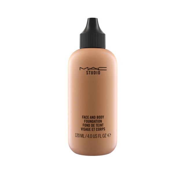 MAC COSMETICS UK STUDIO FACE AND BODY FOUNDATION IN C6, SIZE: 120ML