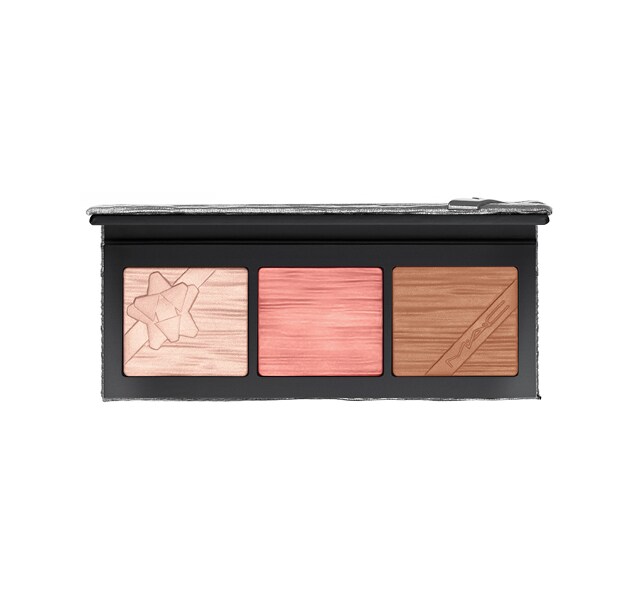 Shiny Pretty Things Face Compact: Fair Shiny Pretty Things Face Compact: Fair