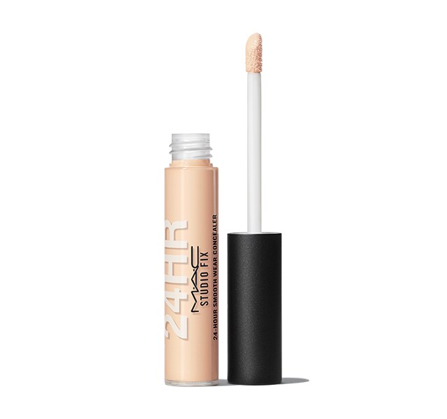 Mac Cosmetics Uk Studio Fix 24-hour Smooth Wear Concealer In Nw15