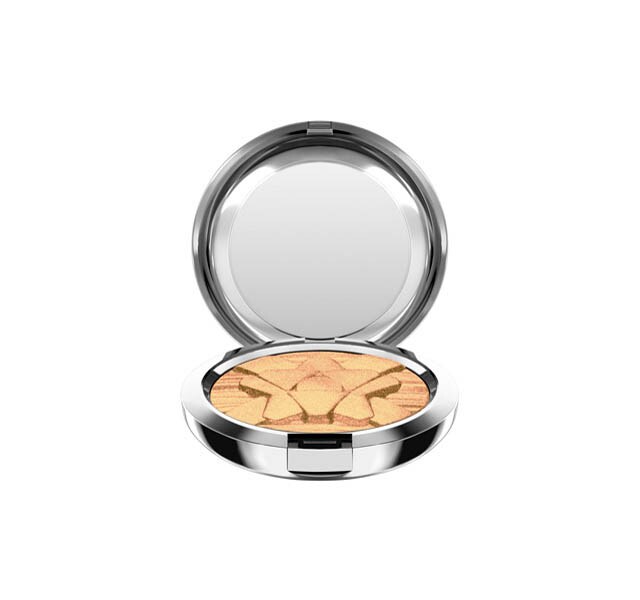 Shiny Pretty Things / Extra Dimension Skinfinish Shiny Pretty Things / Extra Dimension Skinfinish