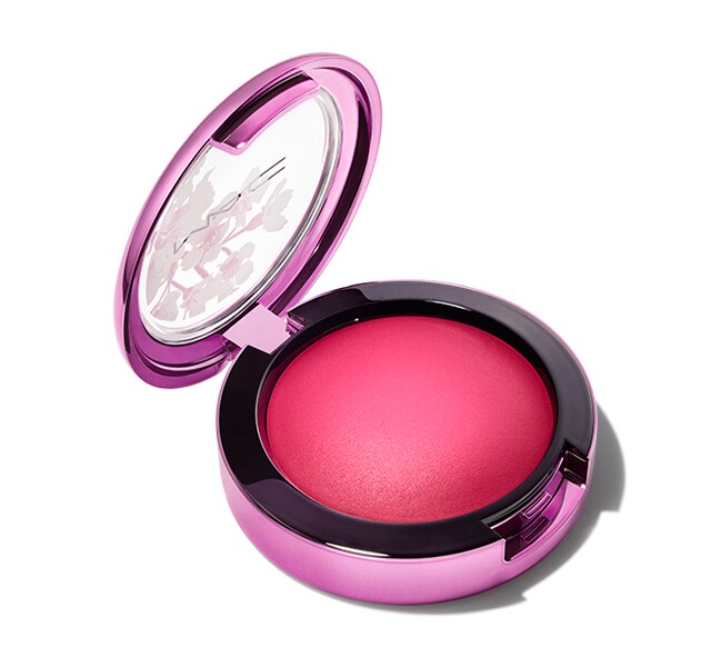 Mac Cosmetics Uk Uk Glow Play Blush / Wild Cherry